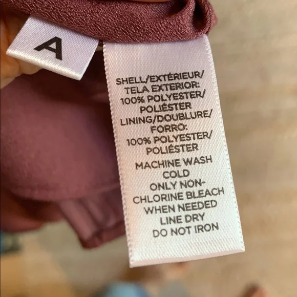 Like New Ann Taylor Loft Elegant Plum Sleeveless Dress size 8 - Picture 7 of 8